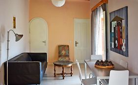 Anemona Apartments And Studios